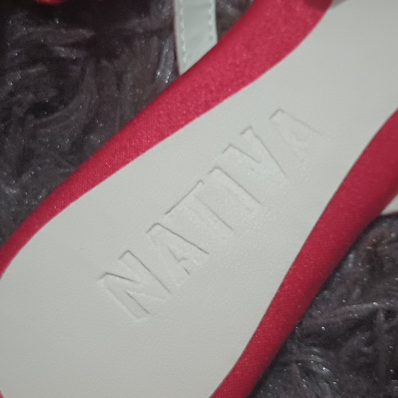 🆕 NATIVA COQUETTE SANDALS - Picture 6 of 8